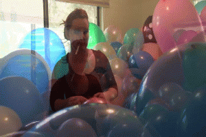 faythonfire.com - 501 Balloons Fearlessly Popped thumbnail