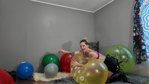 faythonfire.com - Fayth Pops Many In Bra & Boots  thumbnail